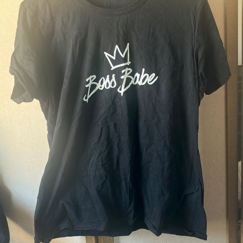 FINAL MARKDOWN Black 'Boss Babe' T-Shirt xl